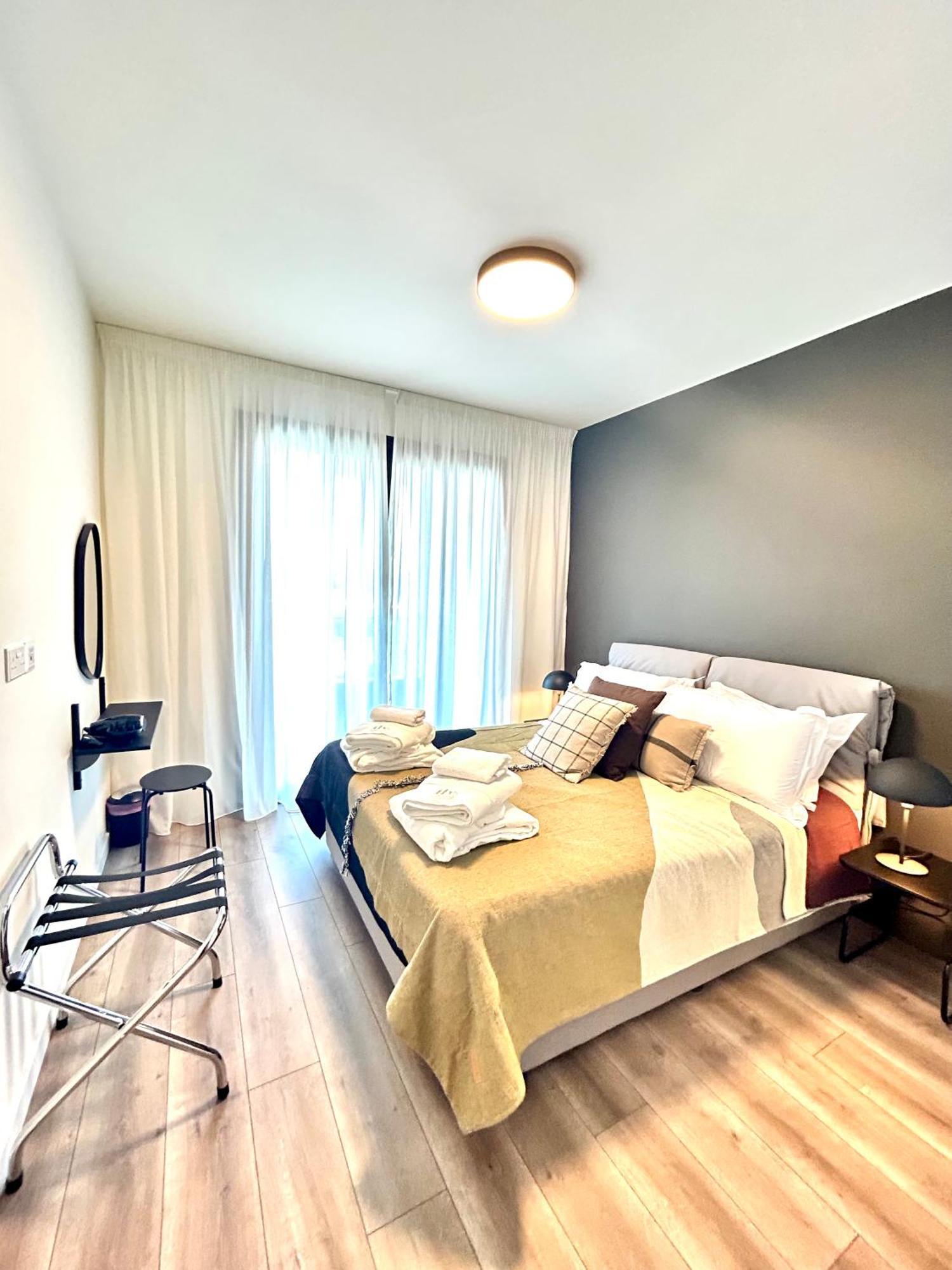 Sunset Gardens - Holiday Apartments - By Tlv Living Лимасол Екстериор снимка